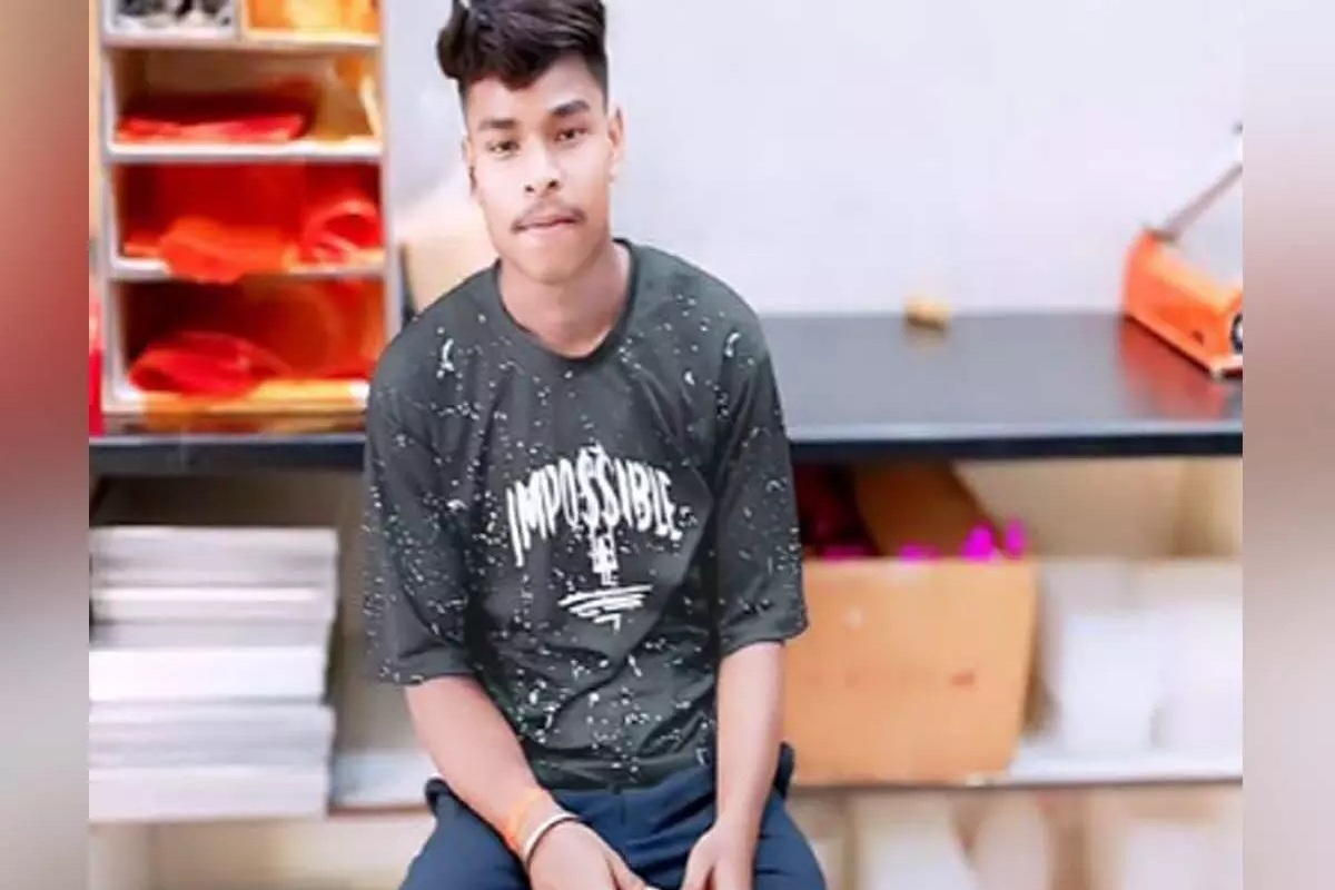 CG Crime: गुम मोबाइल को लेकर हुआ विवाद, लड़की पक्ष के युवक की कर दी हत्या
