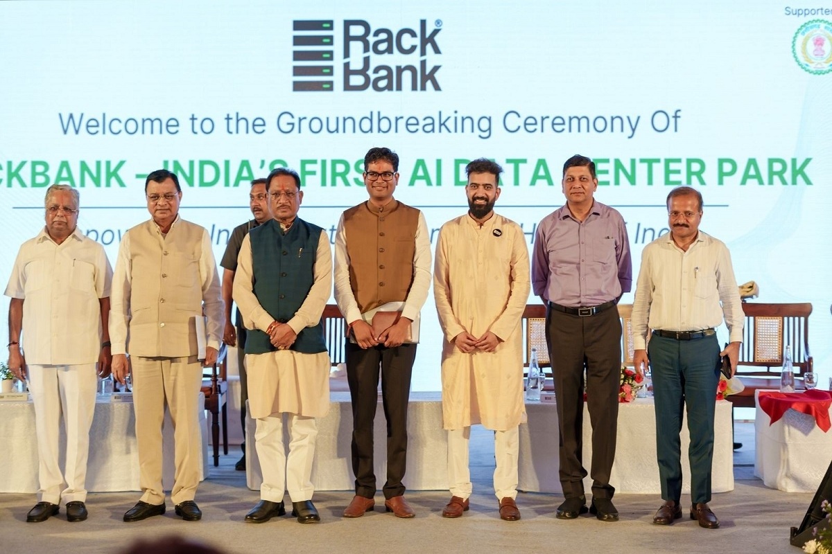 CG News: डिजिटल तकनीक के क्षेत्र में छत्तीसगढ़ में ऐतिहासिक कदम, नवा रायपुर में
CM ने रखी भारत के पहले AI सेंटर की नींव