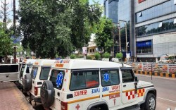बिना किसी पंजीयन व जांच के चल रहीं प्राइवेट एंबुलेंस, वसूल रहे मनमाना किराया - image