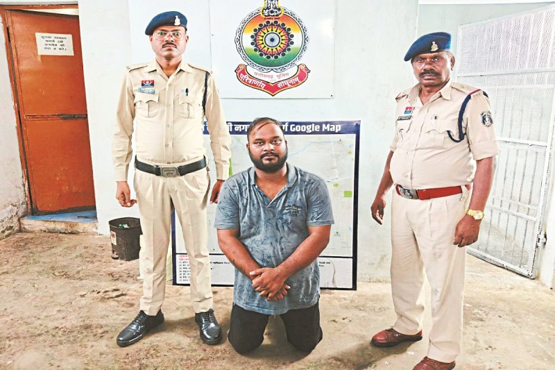 आरोपी गिरफ्तार ( फोटो सोर्स- पत्रिका)