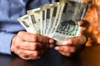 Employees in three districts of MP to lose allowances worth 42 thousand