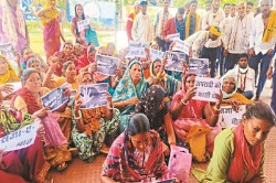 मौत के मुंह से बचकर आई हूं साहब! आरोपी को फांसी दी जाए, इस मामले को लेकर
ग्रामीणों ने एसपी दफ्तर का किया घेराव - image