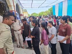 नीट की परीक्षा में पुख्ता रही सुरक्षा व्यवस्था, धागा व ताबिज उतरवाए - image