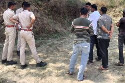 राजस्थान के इस जिले में मची सनसनी, पेड़ से लटकी मिली दो युवकों की लाश - image
