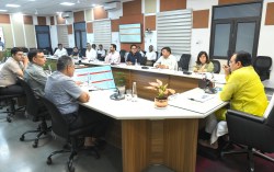 Electricity Supply: गर्मी में नहीं जाएगी बिजली, हर खेत में पहुंचेगी रोशनी, हर घर
रहेगा रोशन - image