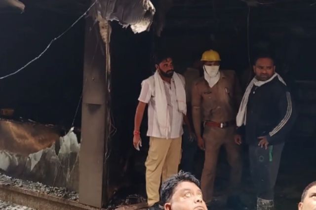 fire in Ajmer hotel