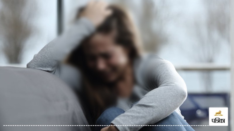 girl made serious allegation on PAC jawan Amroha