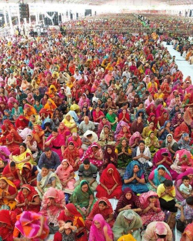 जयपुर में शिवमहापुराण कथा में उमड़े श्रद्धालु 