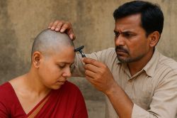 दूसरी महिला के साथ घूम रहा था पति, पत्नी ने पकड़ा तो दिया तलाक, फिर रिश्तेदार
संग मिलकर… - image