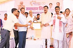 PM आवास योजना में घोटाला! मंत्री दयालदास बघेल ने चेताया, कहा- भ्रष्टाचार
बर्दाश्त नहीं.. - image