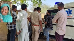 Rajasthan News: भतीजे ने चाची पर हमला कर उतारा मौत के घाट, बोला- अगर कोई बीच में
आया तो मार दूंगा - image