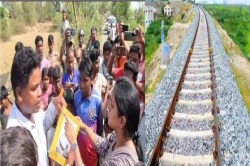 नई रेल लाइन के ड्रोन सर्वे का विरोध! पत्थलगांव के ग्रामीणों ने कहा- ऐसे में तो
हम भूमिहीन हो जाएंगे - image