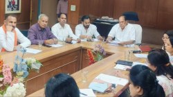 लाइसेंस समिति की बैठक : अवैध पान बूथ, थड़ियों पर होगी जल्द बड़ी कार्रवाई : रमेश
चंद सैनी - image