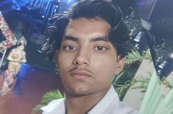 तेज रफ्तार वाहन की टक्कर से बुझ गया गरीब का इकलौता चिराग, मौसेरी बहनों की हालत
नाजुक, जाने - image