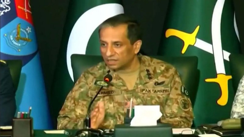 Pakistan army briefing