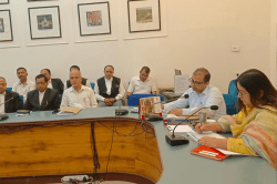 Gonda news: डीएम बोली- अपराधी किस्म के लोगों को ऐसी सजा दिलाई जाय जो बने नजीर - image