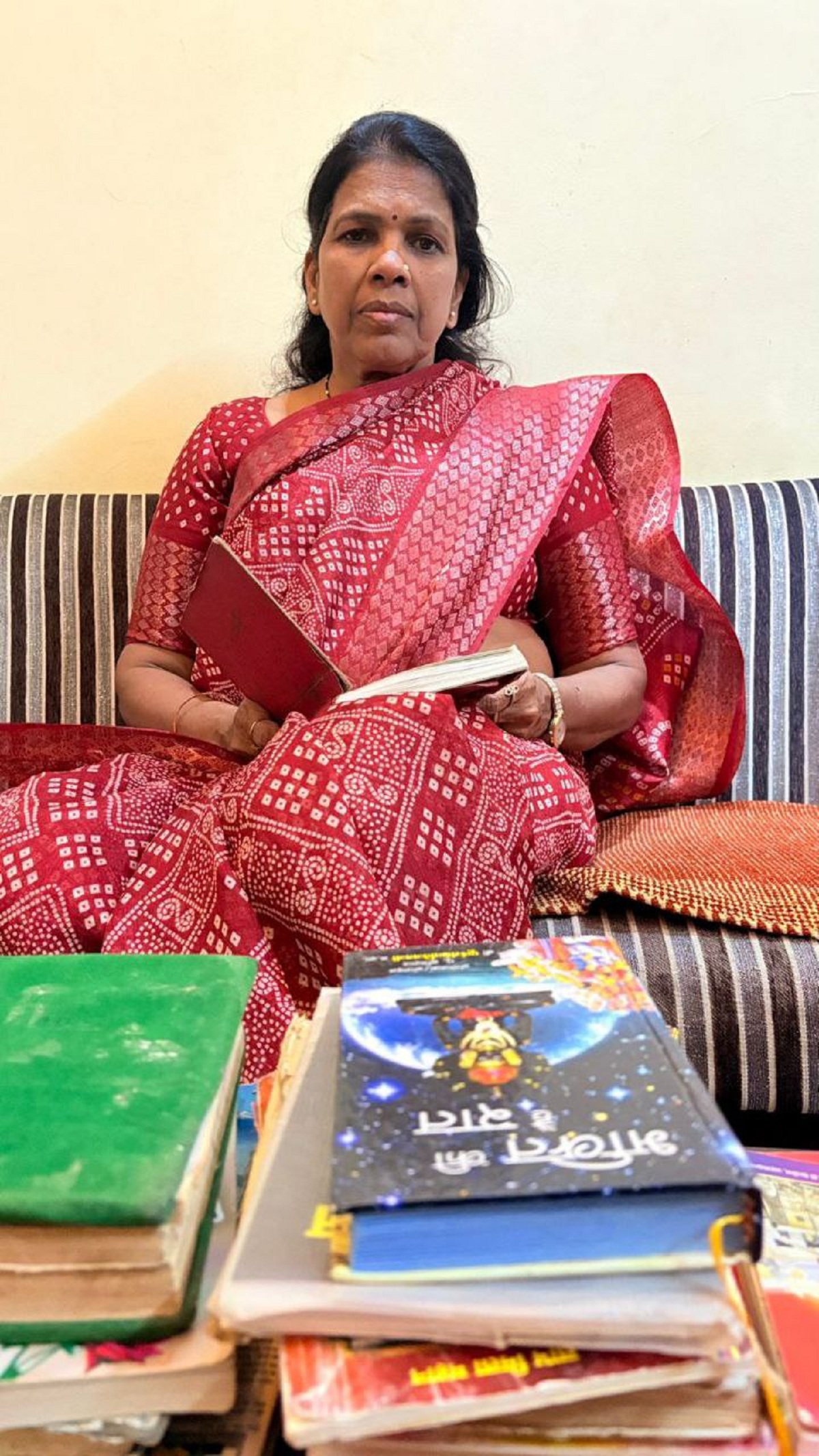 धर्म, तप और समर्पण की मिसाल बनीं पुष्पा चौधरी: 30 सज्झाय, 50 स्तवन, 30
स्तुतियां, 9 स्मरण और 5 प्रतिक्रमण कंठस्थ