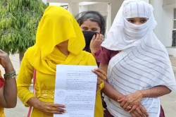 मेहंदी लगाकर बैठी रही दुल्हन, न बारात आई न दूल्हा… - image