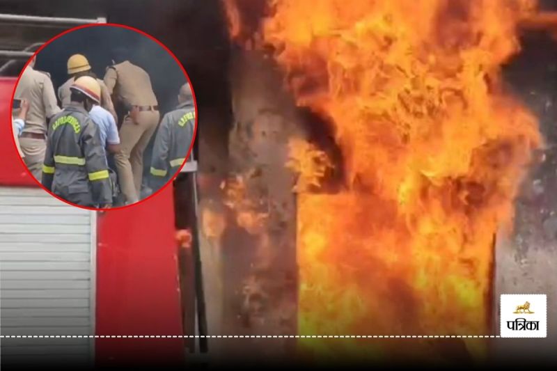 आग पर काबू पाते पुलिसकर्मी, फोटो: एक्स