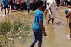 Rajasthan: साली की शादी के लिए सामान लेने गए 2 जीजा नदी में डूबे, पति को याद कर
दोनों बहनें बार-बार हो रही बेसुध - image