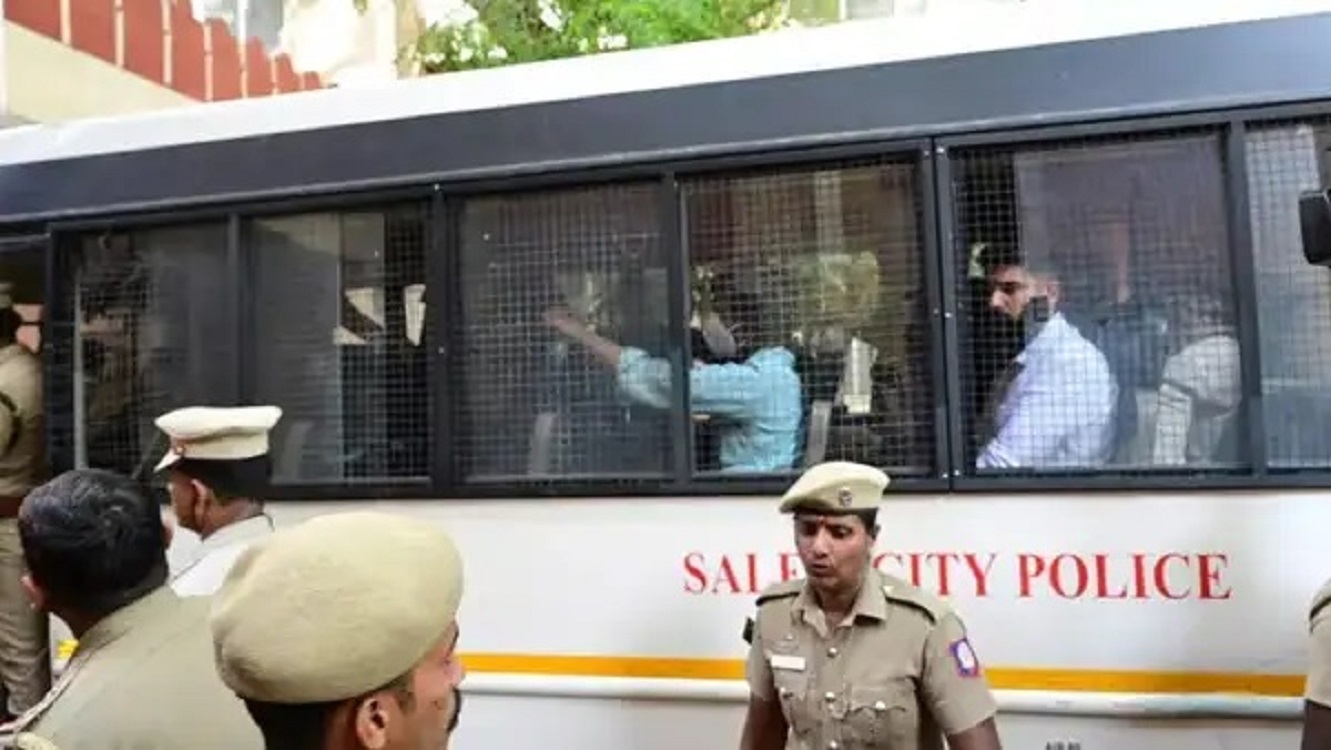 Pollachi sexual assault case : सभी नौ आरोपी दोषी करार, मृत्यु तक आजीवन कारावास - image