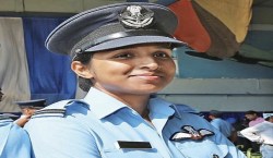 एस्ट्रोनॉट बनना चाहती हैं रफाल की पहली महिला पायलट - image