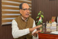 Shivraj Singh's tweet angered over the issue of 11 questions of farmers