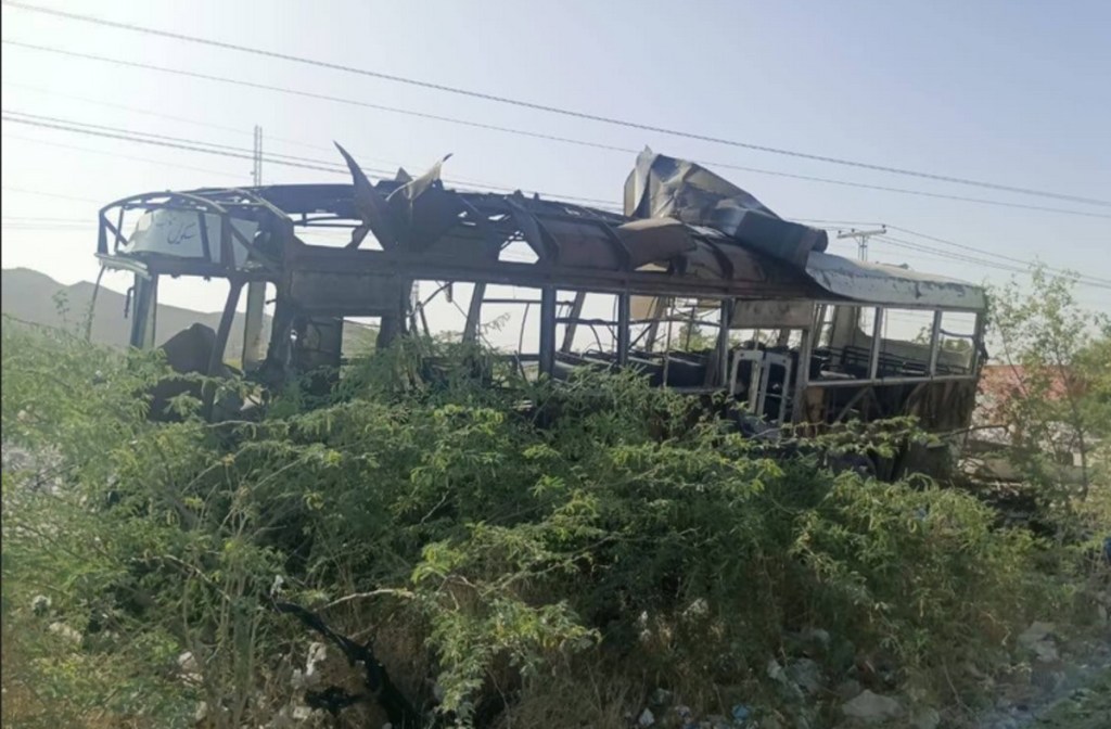 Suicide bomb blast near bus in Balochistan