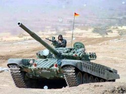 चेन्नई से वीएफजे पहुंचा शक्तिशाली टी-72 टैंक, जबलपुर में बनेगी सप्लाई चेन - image