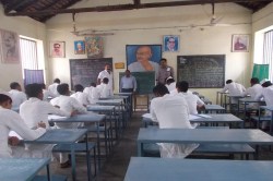 Central Jail Raipur: जेल की पाठशाला में परीक्षा देकर 167 कैदी उत्तीर्ण, 291 बंदी
हुए थे शामिल… रिकॉर्ड दर्ज - image