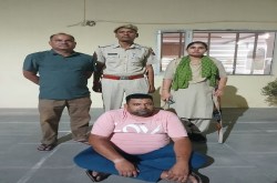 फर्जी कंपनी बनाकर जुटाए एक सौ करोड़ रुपए, आखिर आरोपी आया काबू - image
