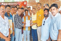 CG News: युक्तियुक्तकरण पर रोक की उठी मांग, शिक्षकों ने कहा- 16 जून के बाद हो
काउंसलिंग - image