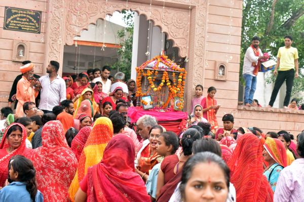 People's enthusiasm for Taal Week, which started 36 years ago, is increasing