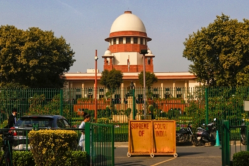 हत्या के आरोपी ब्लैक कैट कमांडो ने कहा मै ऑपरेशन सिंदूर का हिस्सा था, सुप्रीम
कोर्ट ने लगाई फटकार - image