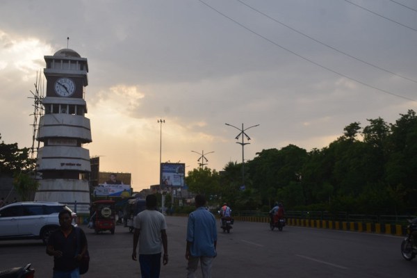 9 जून से मौसम में होगा बड़ा बदलाव! गरज-चमक के साथ हो सकती है बारिश, 50 KM की रफ्तार से चलेंगी हवाएं