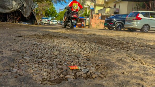 Roads are damaged in jaipur