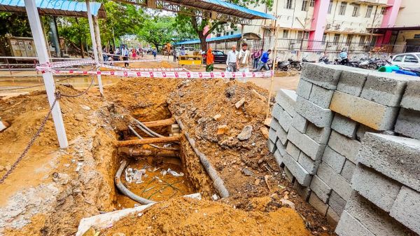 Roads are damaged in jaipur