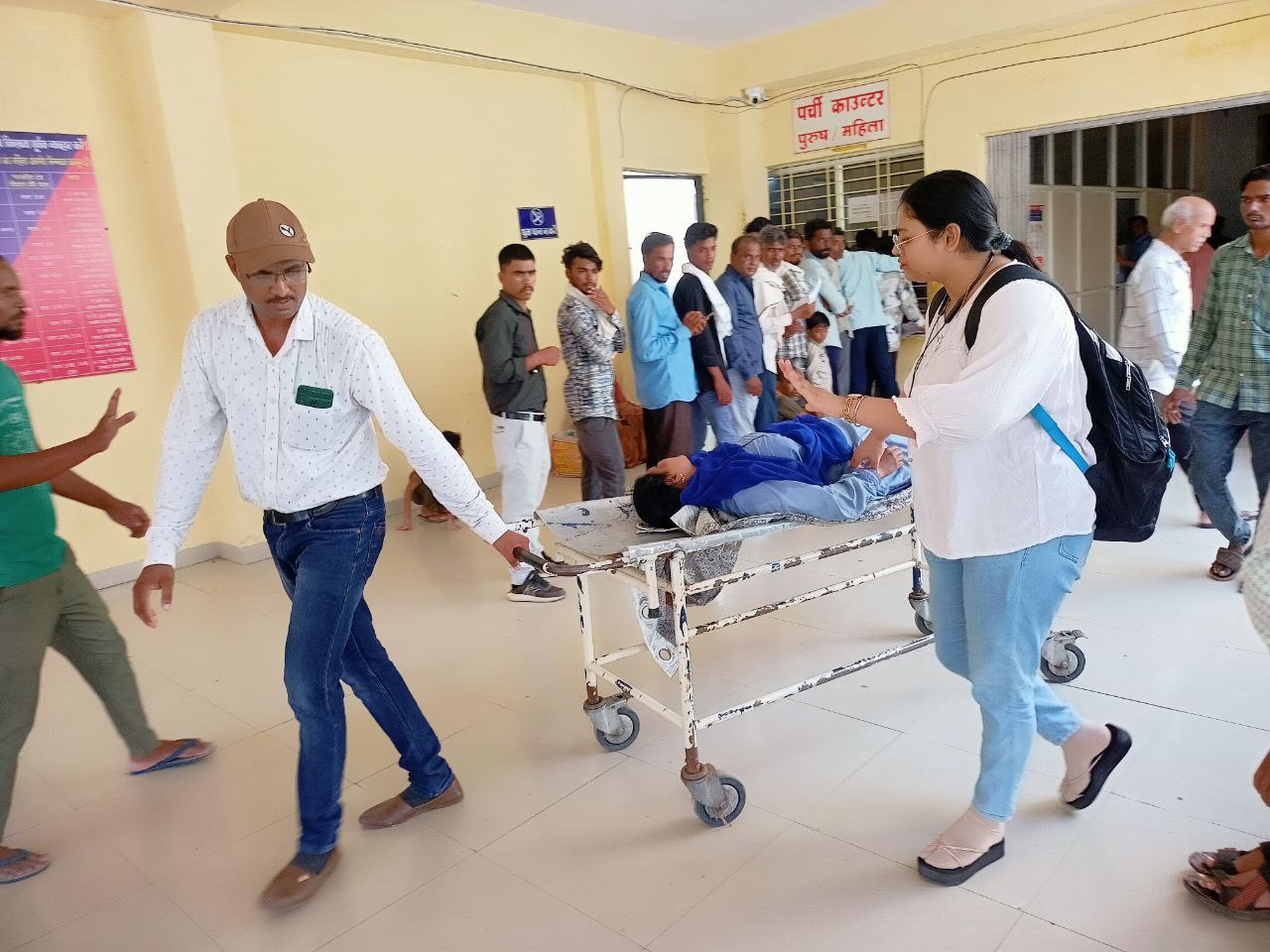 गर्मी : अस्पतालों में बढ़ी मरीजों की भीड़, डॉक्टर बोले… 12 से 4 बजे तक घर से बाहर न निकले, कइयों को आया चक्कर