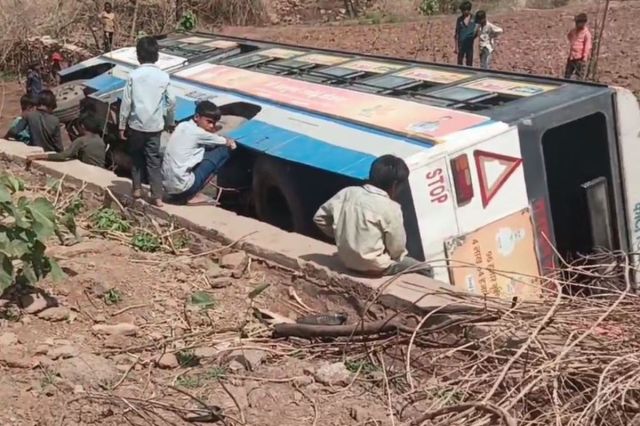 Roadways Bus Overturned