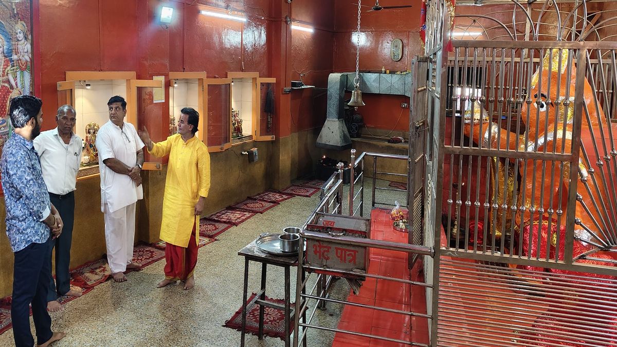 पोकरण: हनुमान मंदिर में चोरी, छत्तर, नकदी व अन्य समान चुरा ले गए चोर
