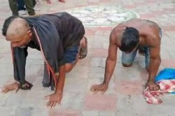 गो तस्करी के शक में दो दलितों का सिर मुंडवाया, नाली का पानी पिलाया, राहुल ने कहा
भाजपा सरकार में ऐसी घटनाएं आम - image