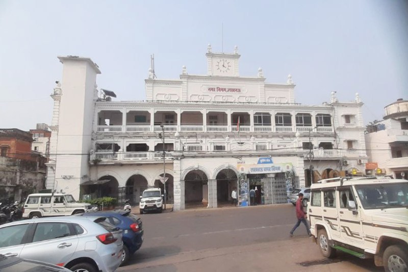 स्थानांतरण नीति के तहत शासन ने जारी किए आदेश, चार साल पूरे करने वालों को किया गया इधर-उधर फोटो सोर्स : Patrika