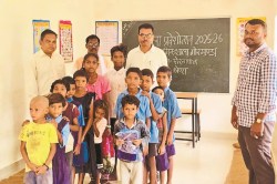 जिला शिक्षा अधिकारी के औचक निरीक्षण से मचा हड़कंप, शिक्षक को नोटिस जारी - image