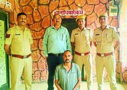 3 करोड़ रुपए की साइबर ठगी का इनामी अपराधी जयपुर से गिरफ्तार - image