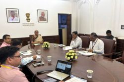 PM जीवन ज्योति बीमा योजना में इंश्योरेंस कवर बढ़ाने की तैयारी में मोदी सरकार,
बीमा रकम होगा दोगुना - image