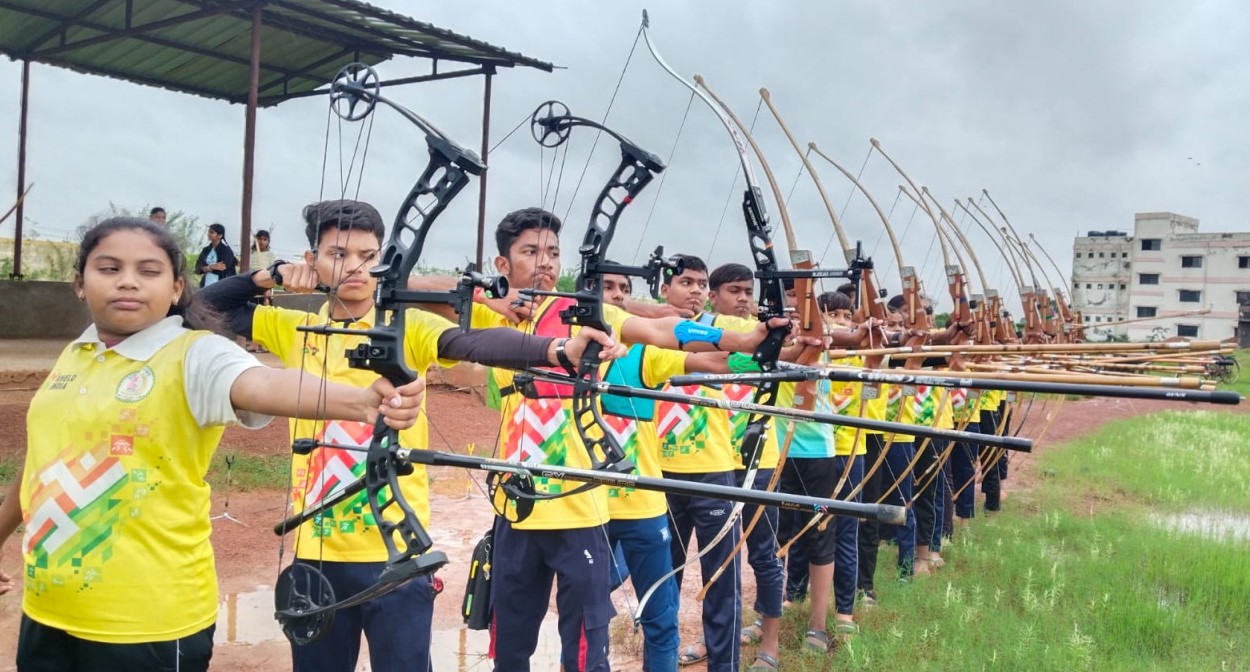 Raipur News: नवा रायपुर में बनेगी राष्ट्रीय तीरंदाजी अकादमी, खिलाड़ियों को मिलेगा
अंतरराष्ट्रीय मंच, देखें