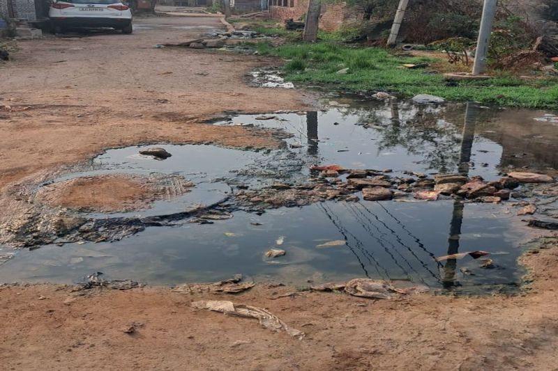 171 किमी लंबी सीवर लाइन का ठेका 2 करोड़ 83 लाख में Contract for 171 km long sewer line for Rs 2 crore 83 lakh