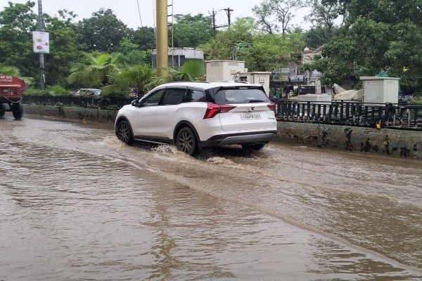 CG Monsoon 2025: मौसम ने ली करवट! आज कई इलाकों में बारिश-अंधड़ के आसार, जानें किन जिलों में होगी बारिश
