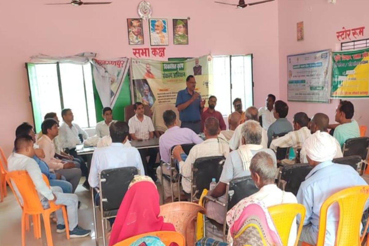 Balrampur: किसानों को 50 प्रतिशत अनुदान पर मिल रहा हाइब्रिड धान की बीज, कृषि
वैज्ञानिकों ने किसानों को किया जागरूक