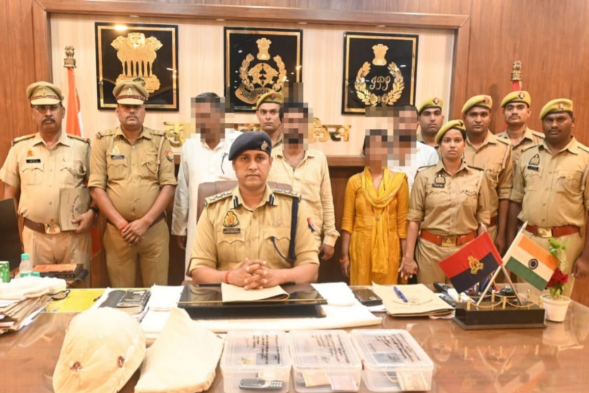 Kushinagar: शादी के बाद भी प्रेमी नही माना तो प्रेमिका ने उठाया खौफनाक कदम, फोन
कर बुलाया फिर कर दी हत्या